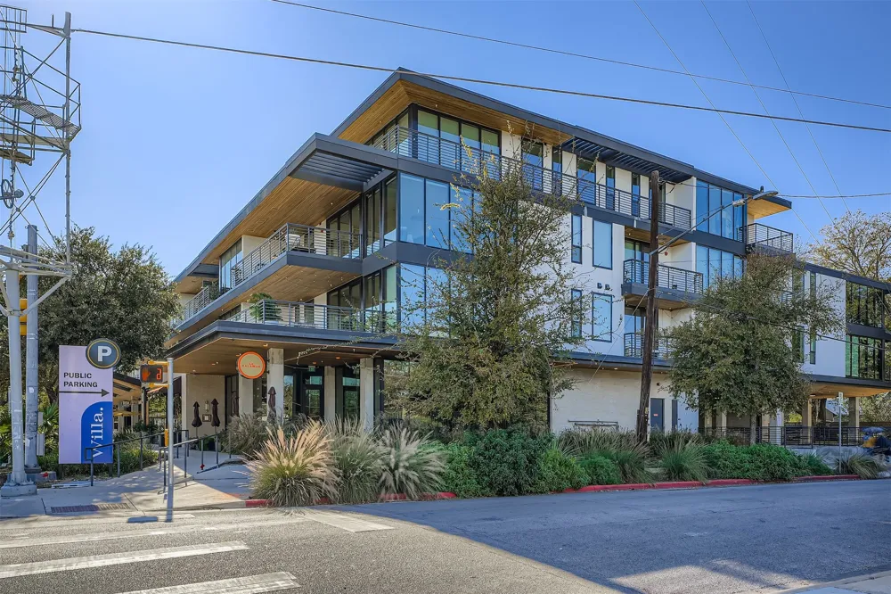 1600 S 1st Street #201 Austin, TX 78704