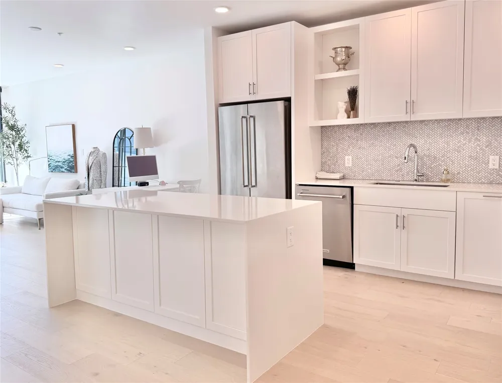 1600 S 1st Street #201 Austin, TX 78704