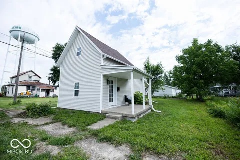 210 W North Street