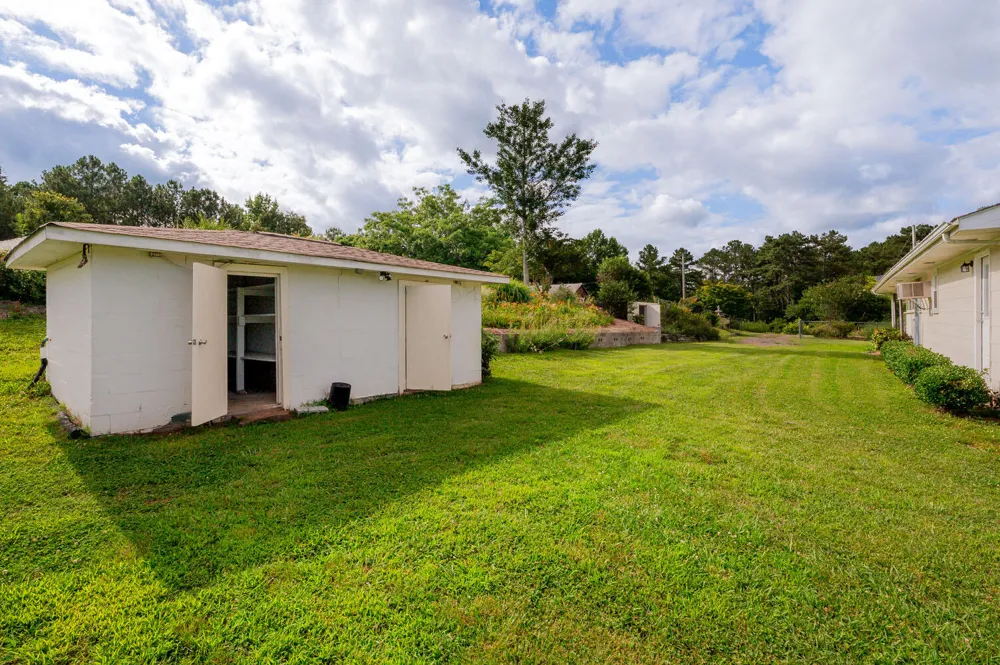 794 Halls Valley Road Trion, GA 30753