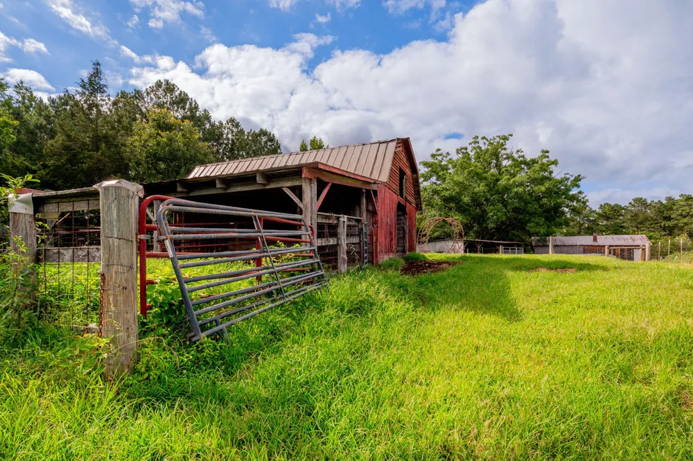 794 Halls Valley Road Trion, GA 30753