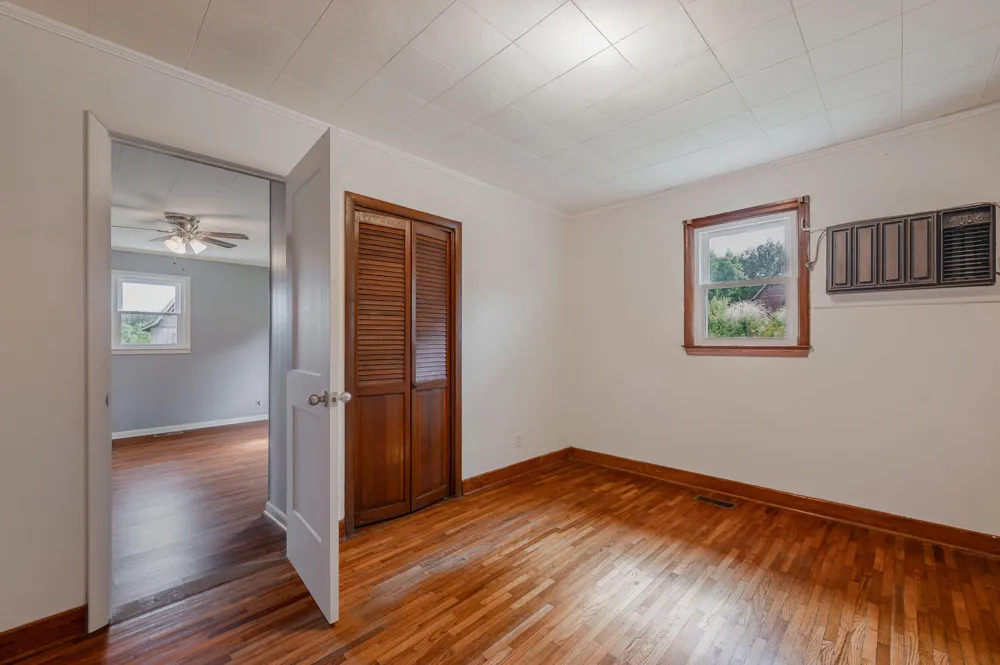 794 Halls Valley Road Trion, GA 30753