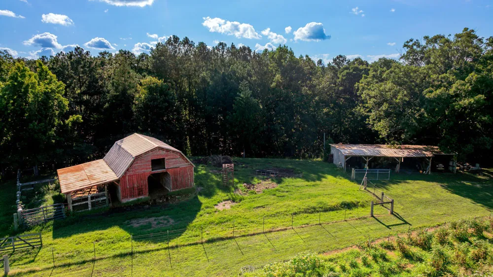 794 Halls Valley Road Trion, GA 30753