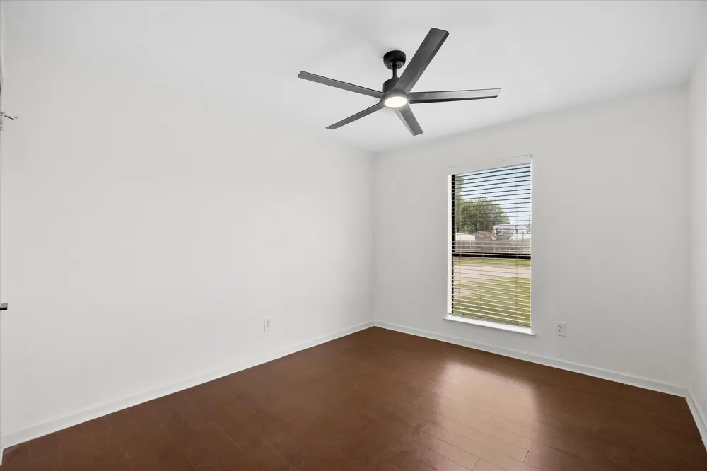 6403 Minuteman Lane Arlington, TX 76002