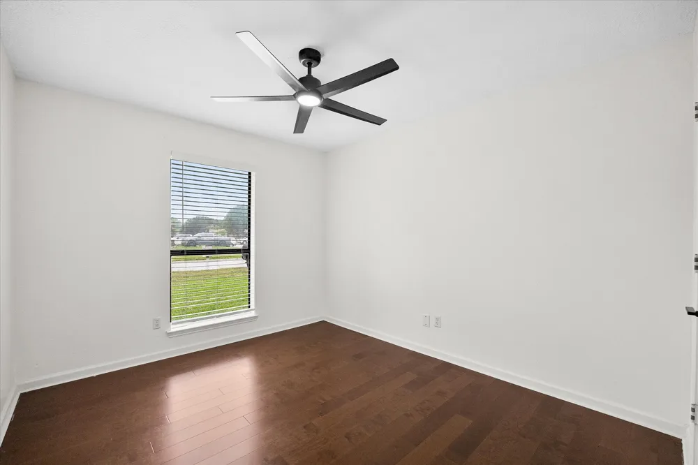 6403 Minuteman Lane Arlington, TX 76002
