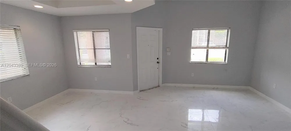 22911 SW 88th Pl #7-21 Cutler Bay, FL 33190