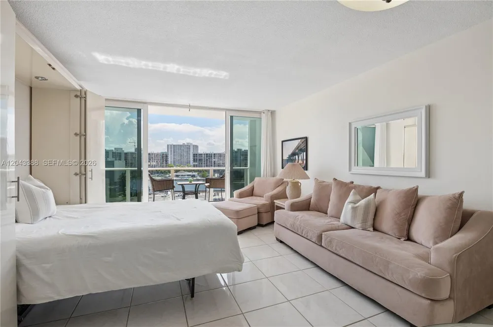 3505 S OCEAN DR #604 Hollywood, FL 33019