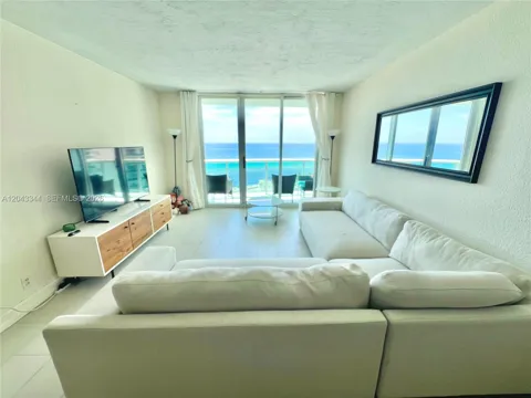 3801 S Ocean Dr #11M
