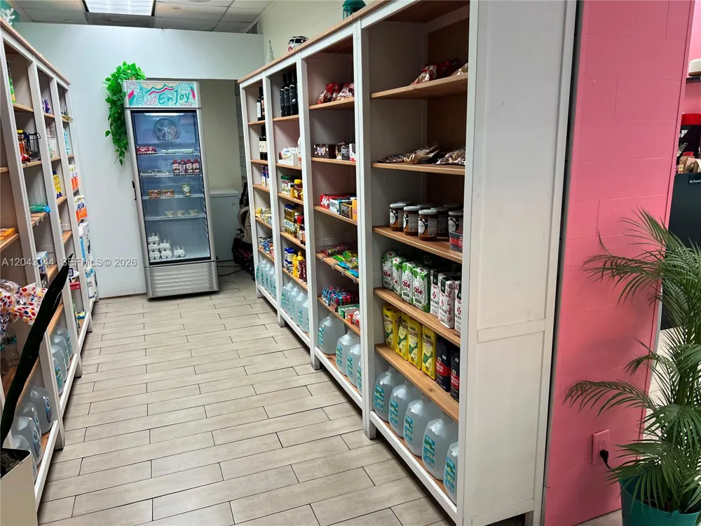 3801 S Ocean Dr #11M Hollywood, FL 33019