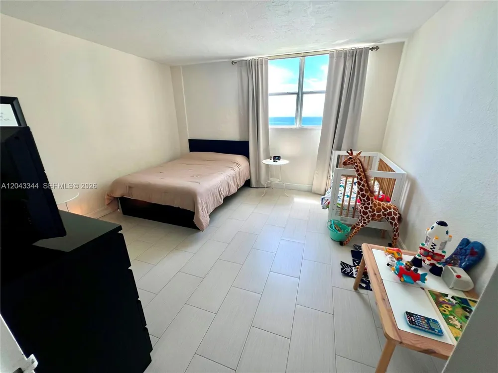 3801 S Ocean Dr #11M Hollywood, FL 33019