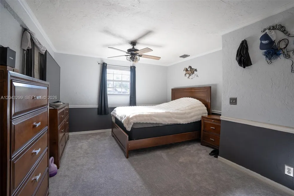 15160 Scotts Pl Loxahatchee, FL 33470
