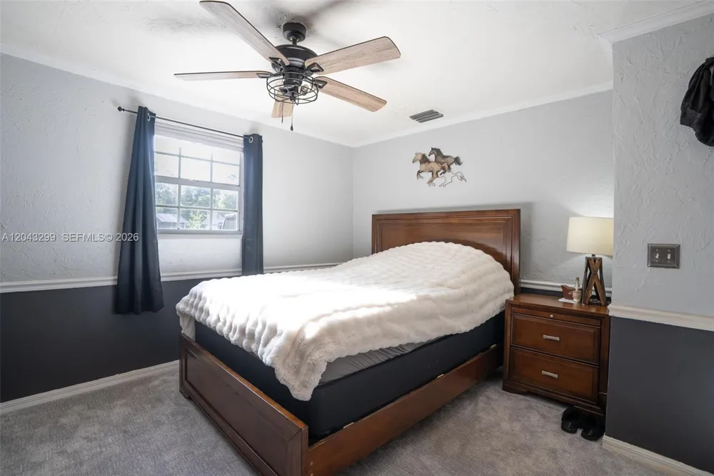 15160 Scotts Pl Loxahatchee, FL 33470