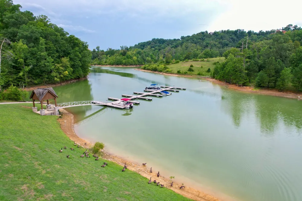 78 Stone Bridge Dandridge, TN 37725