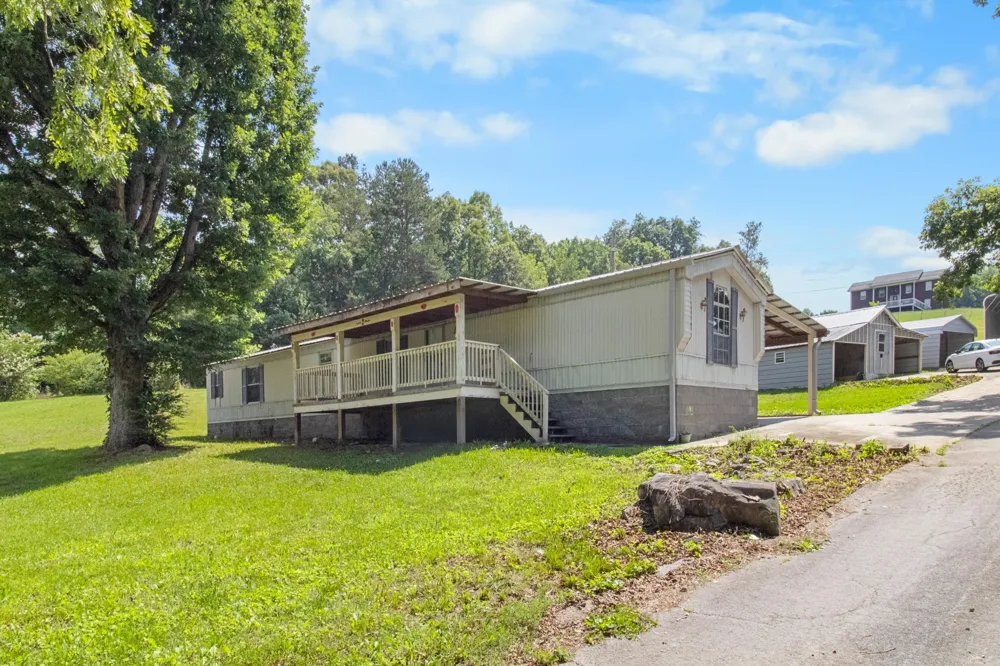 7215 Spooky Lane Ooltewah, TN 37363
