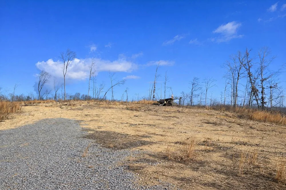 2734 River Road Decatur, TN 37322