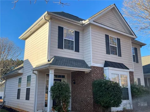 6101 Park Close