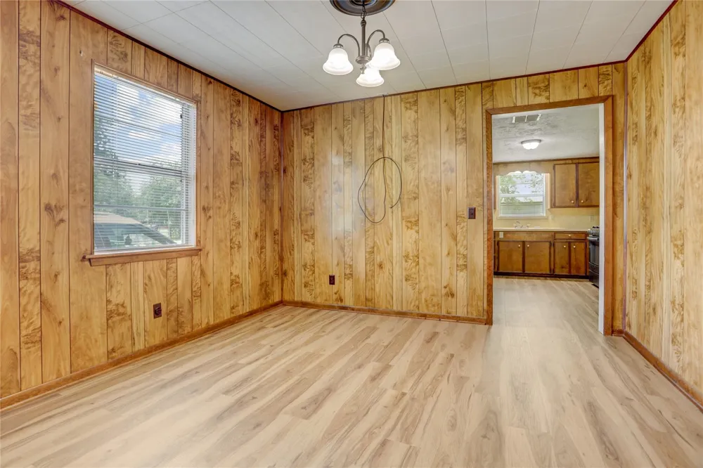 215 E Dahlgren Avenue Wharton, TX 77488