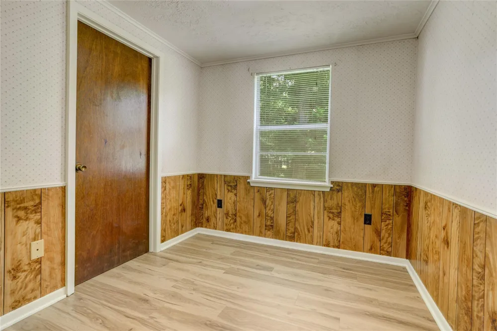 215 E Dahlgren Avenue Wharton, TX 77488
