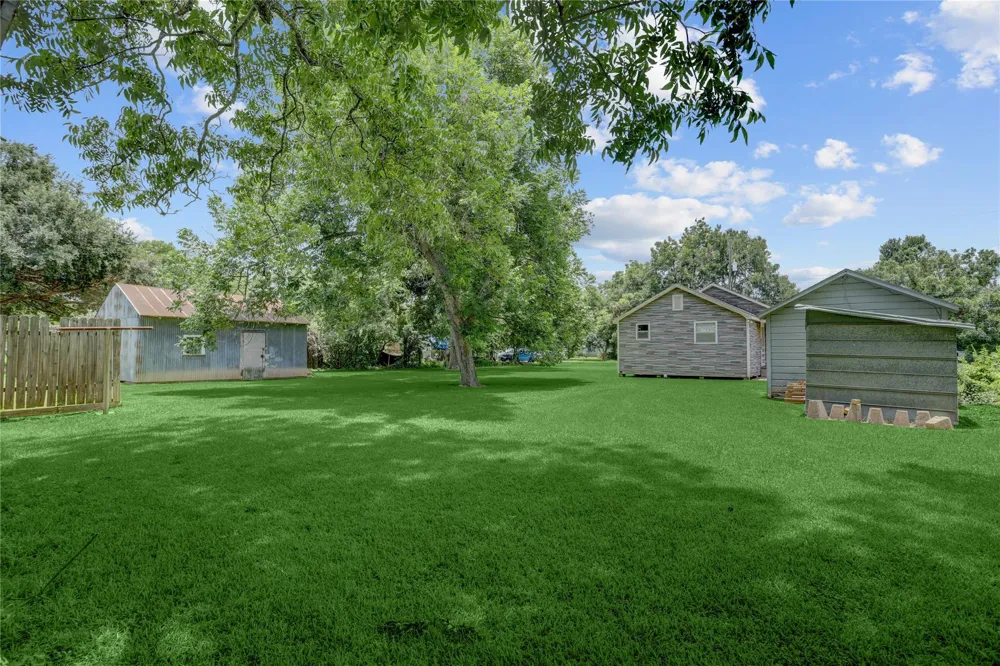 215 E Dahlgren Avenue Wharton, TX 77488