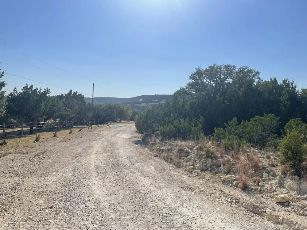 145 Eastview Lane Kendalia, TX 78027