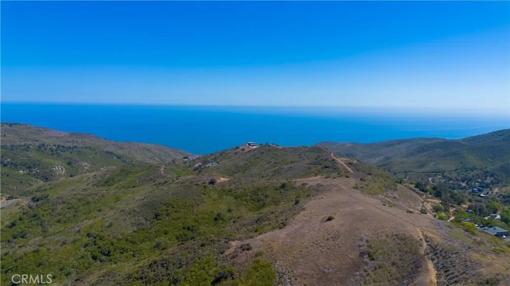 2535 S Foose Road Malibu, CA 90265