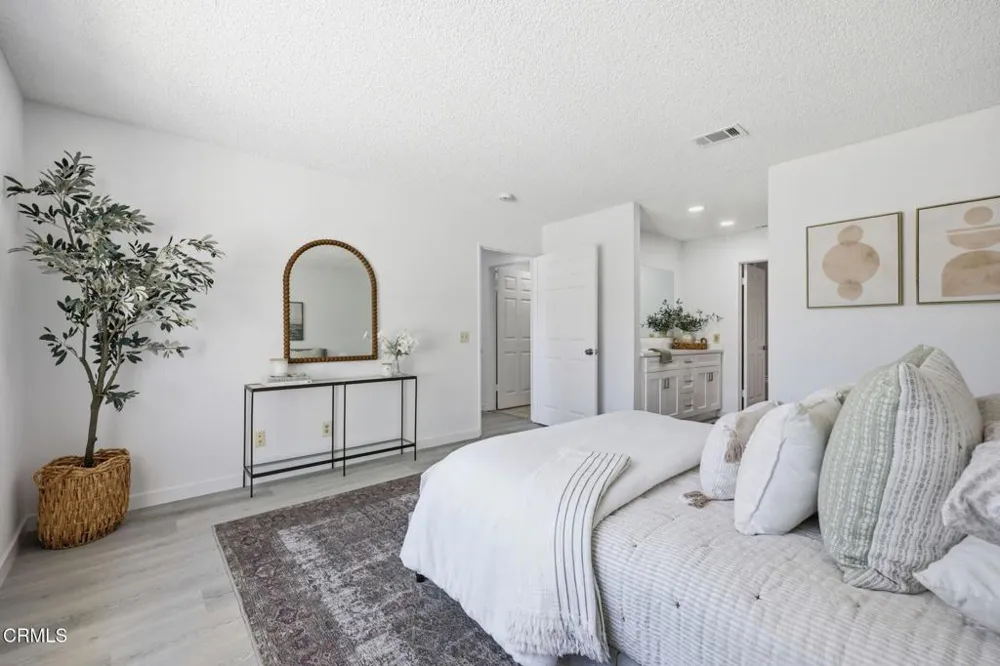3440 Huerta Court Camarillo, CA 93010