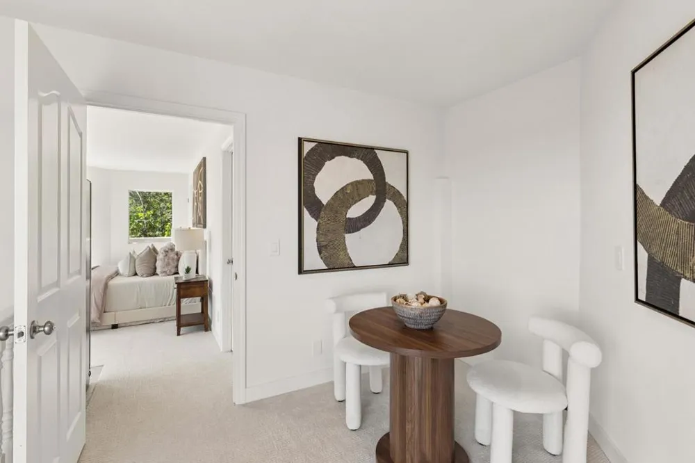 10955 Stonebrook Drive Los Altos Hills, CA 94024