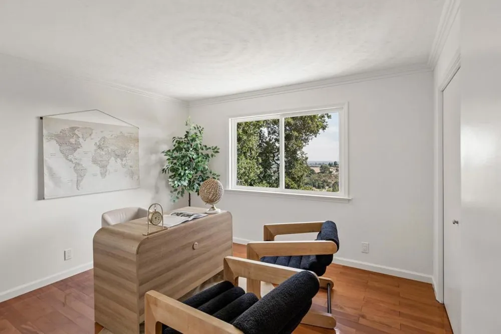 10955 Stonebrook Drive Los Altos Hills, CA 94024