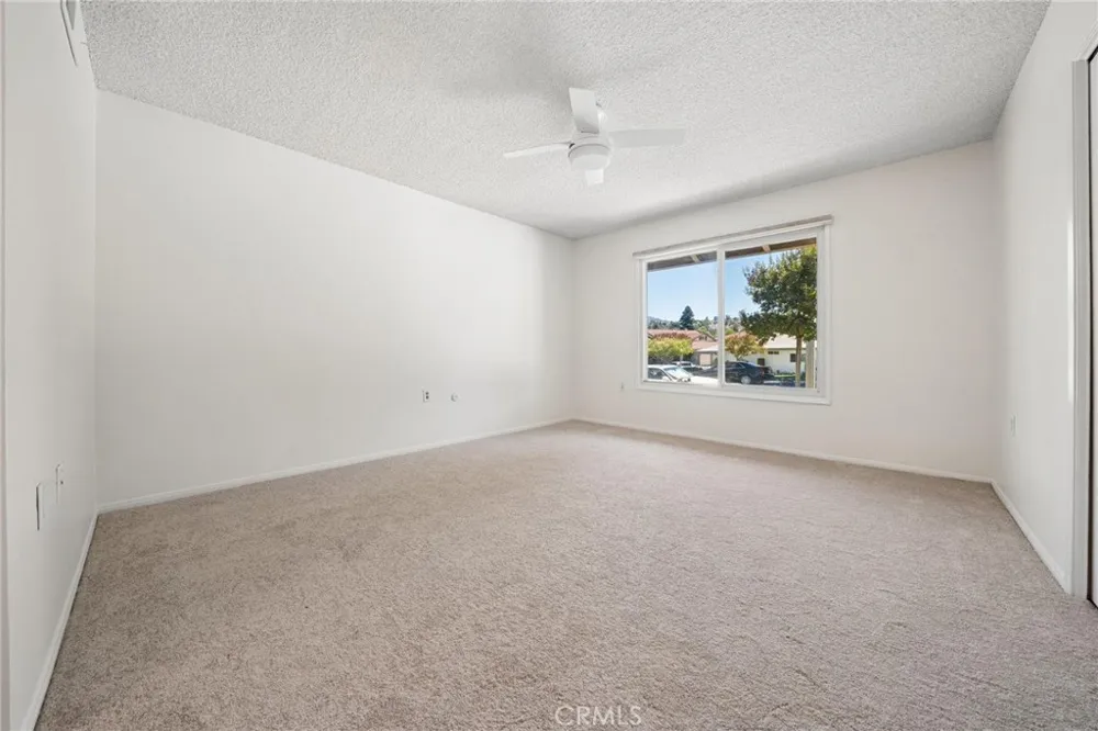 19311 Oak Crossing Road Newhall, CA 91321