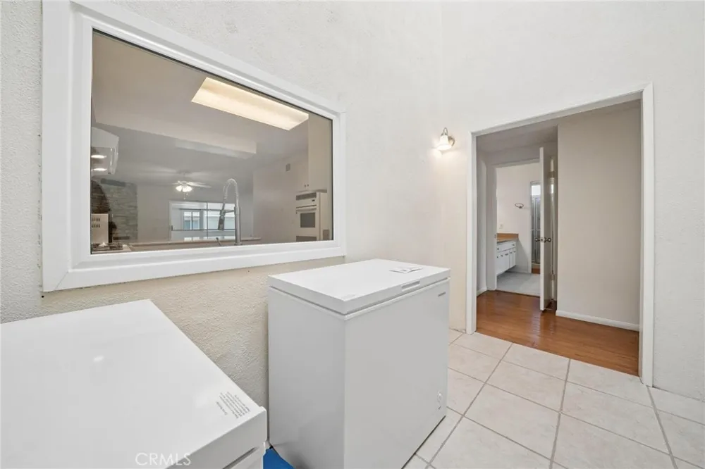 19311 Oak Crossing Road Newhall, CA 91321