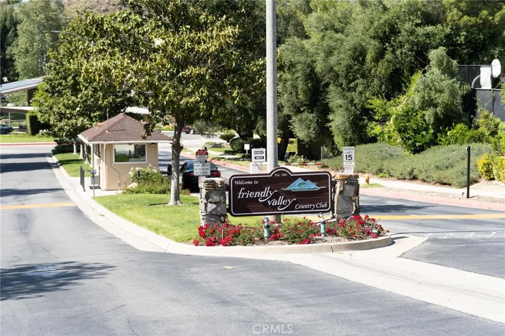 19311 Oak Crossing Road Newhall, CA 91321