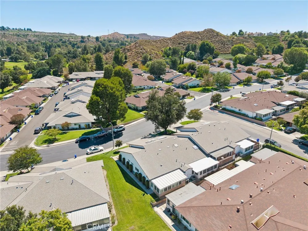 19311 Oak Crossing Road Newhall, CA 91321