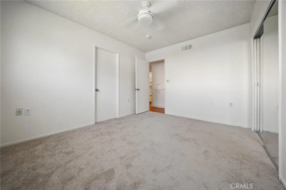 19311 Oak Crossing Road Newhall, CA 91321