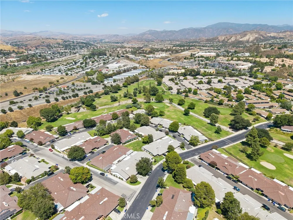 19311 Oak Crossing Road Newhall, CA 91321