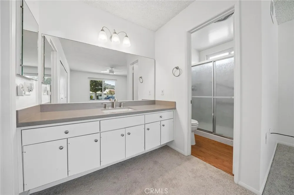 19311 Oak Crossing Road Newhall, CA 91321