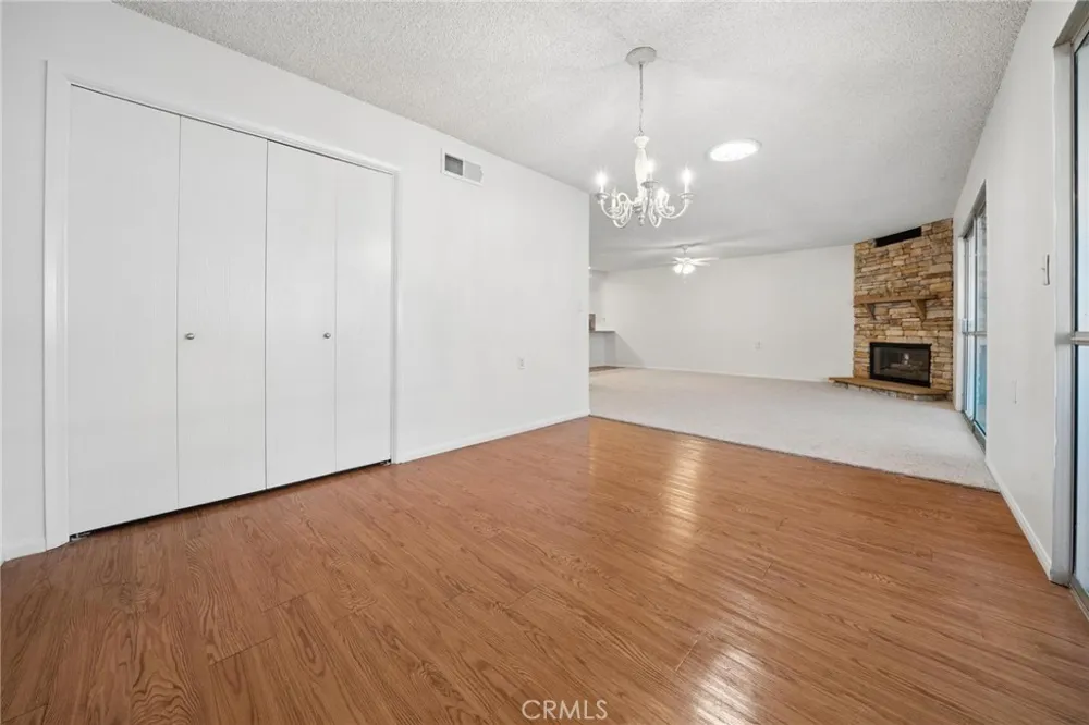 19311 Oak Crossing Road Newhall, CA 91321