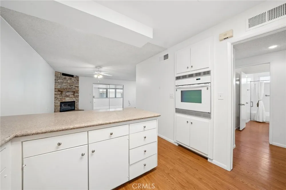19311 Oak Crossing Road Newhall, CA 91321