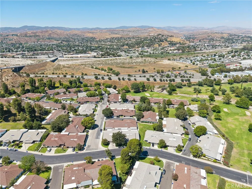 19311 Oak Crossing Road Newhall, CA 91321