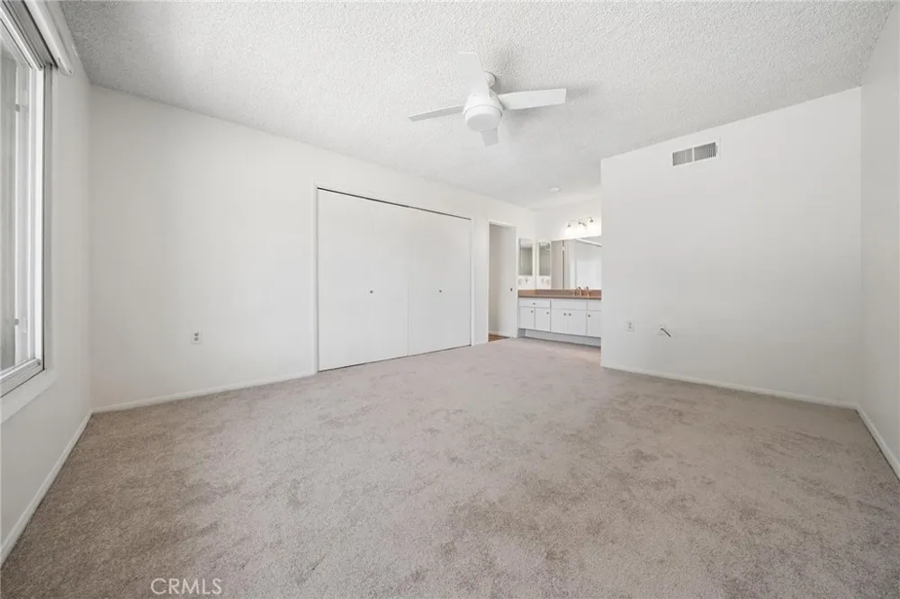 19311 Oak Crossing Road Newhall, CA 91321