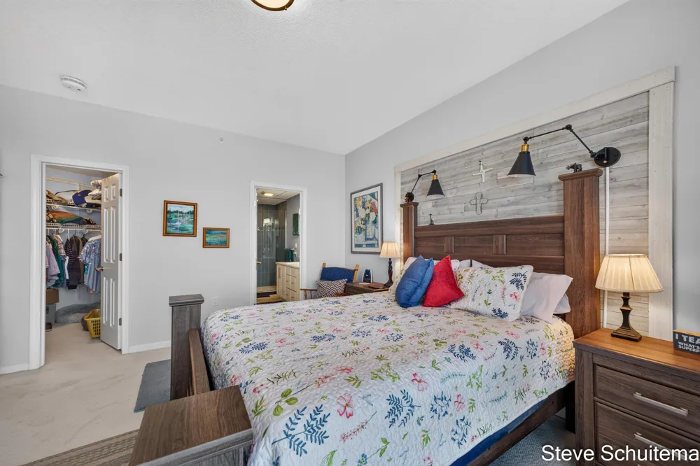 2964 Lakeshore Drive #E501 Muskegon, MI 49441