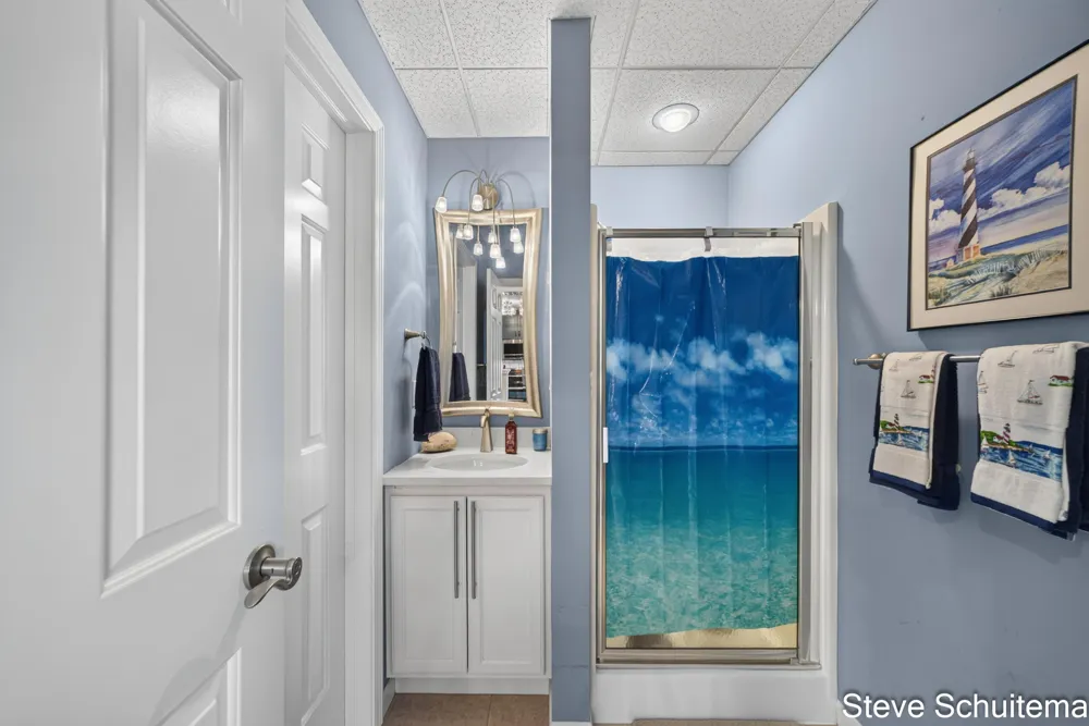 2964 Lakeshore Drive #E501 Muskegon, MI 49441