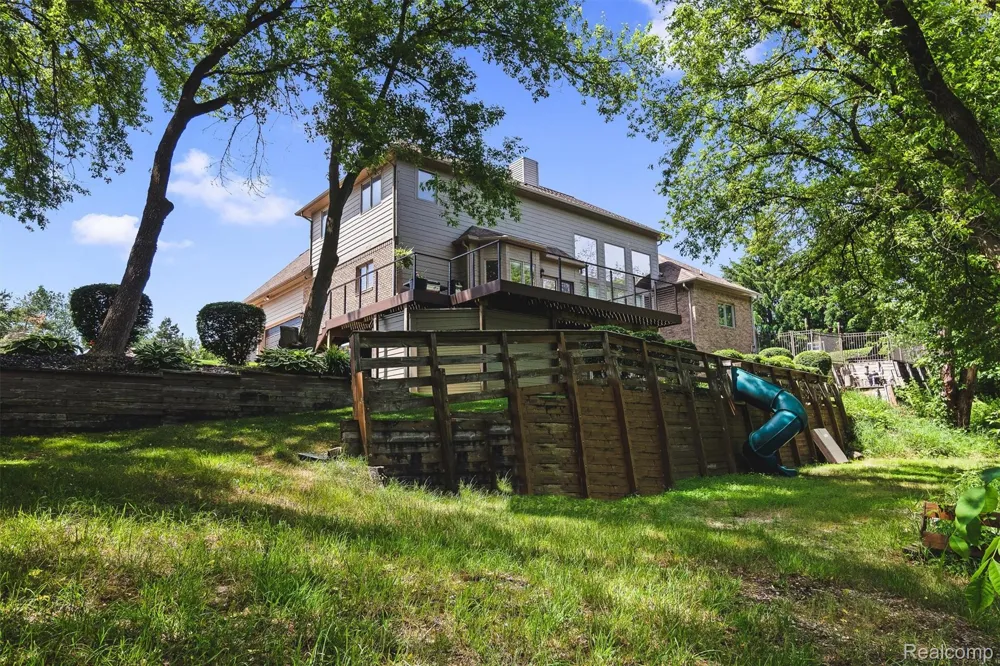 68960 Silver Fox Lane Washington Township, MI 48095