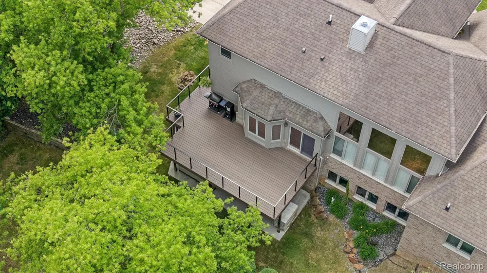 68960 Silver Fox Lane Washington Township, MI 48095
