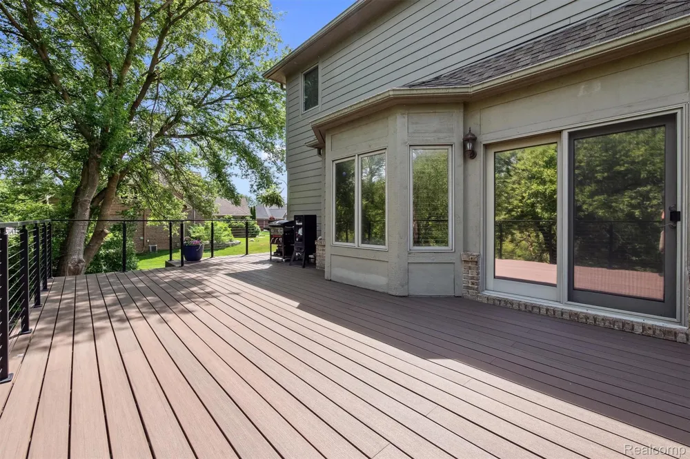 68960 Silver Fox Lane Washington Township, MI 48095