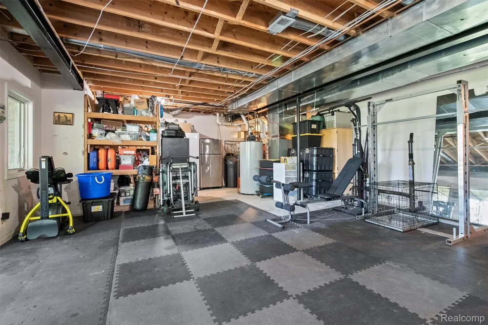 68960 Silver Fox Lane Washington Township, MI 48095