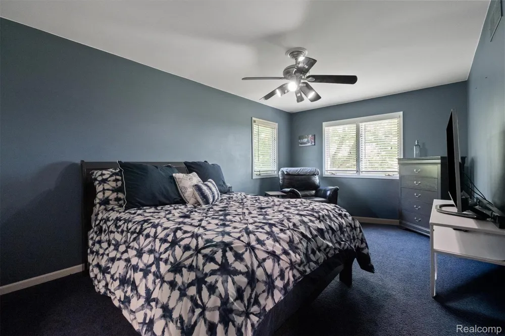 68960 Silver Fox Lane Washington Township, MI 48095