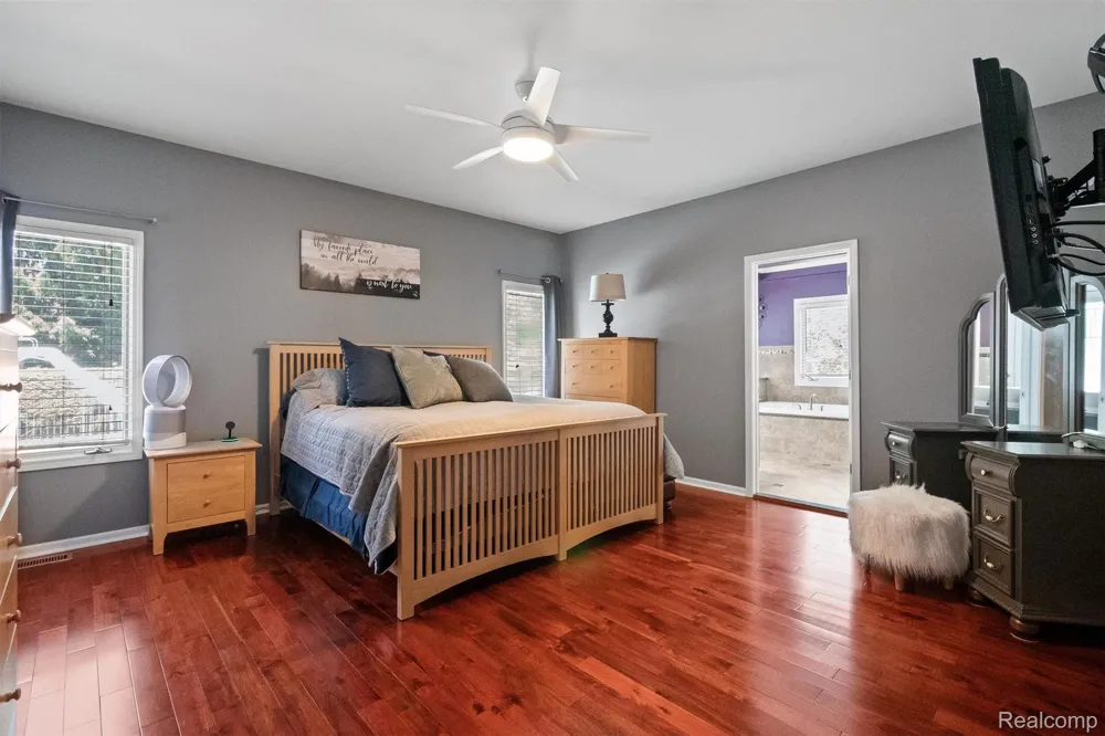 68960 Silver Fox Lane Washington Township, MI 48095