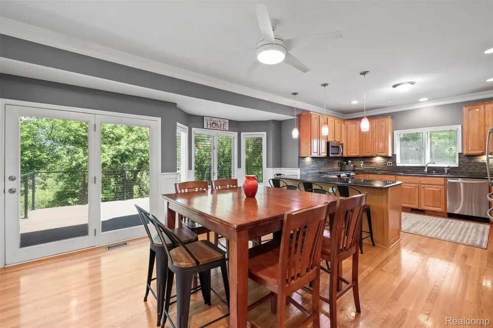 68960 Silver Fox Lane Washington Township, MI 48095