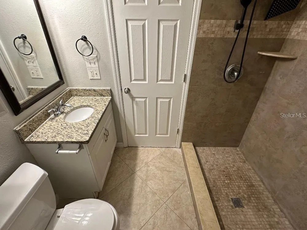887 EASTBROOK BOULEVARD Winter Park, FL 32792