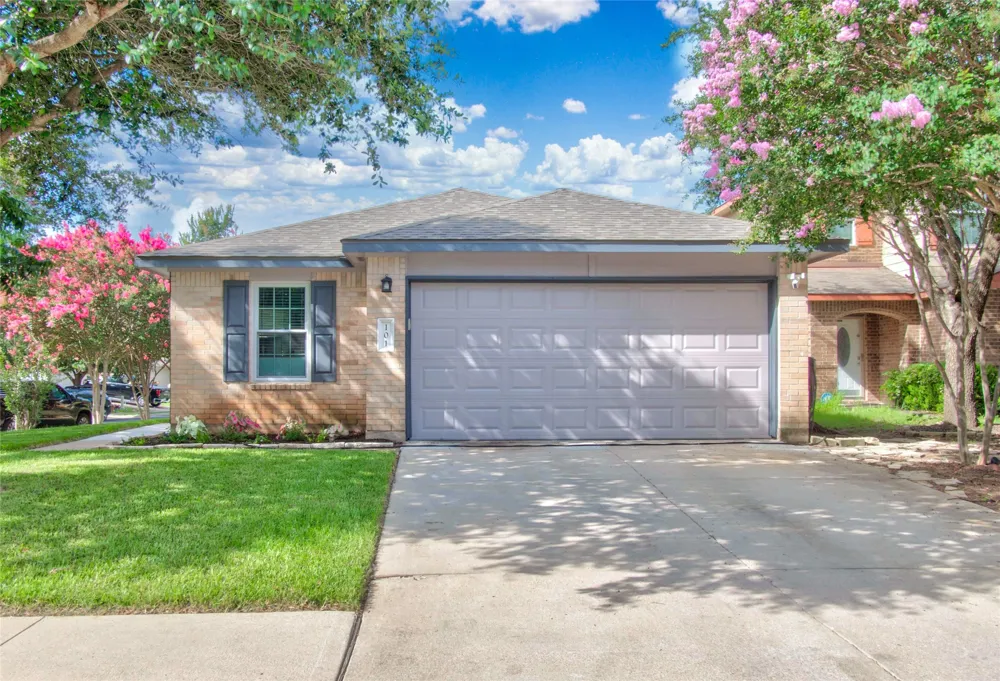 101 Texas Ash Cove Manchaca, TX 78652